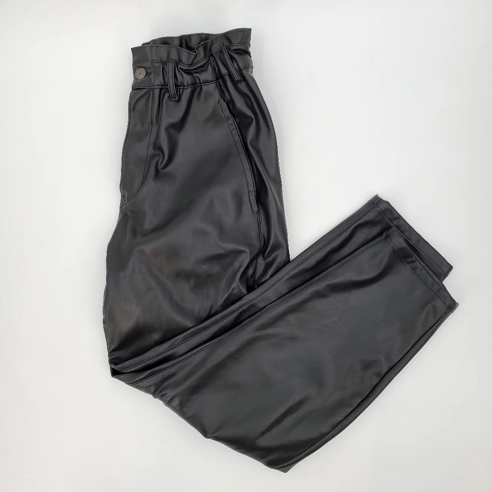 Zara Baggy High Rise Faux Leather Pants - Picture 4 of 11
